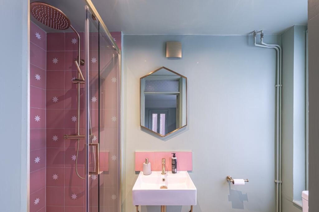 Thumbnail 16
