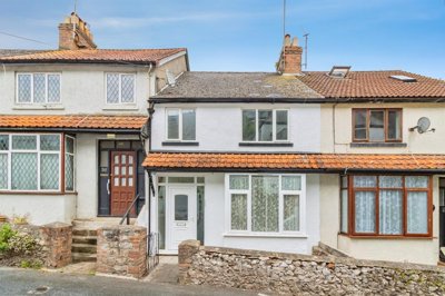 Property on Fore Street, TQ2 8DN