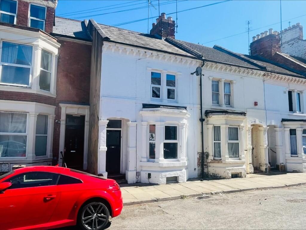 Terraced House