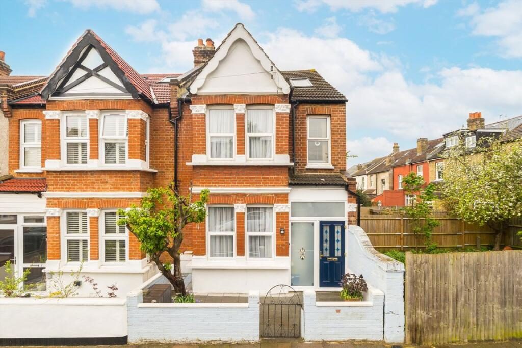 Terraced House