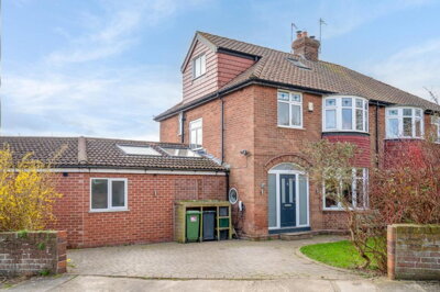 Property on Dringthorpe Road, YO24 1NF
