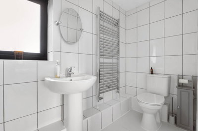 Property on Old Glebe Pastures, WR10 2HQ