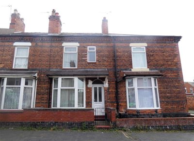 Property on West Avenue, CW1 3AD