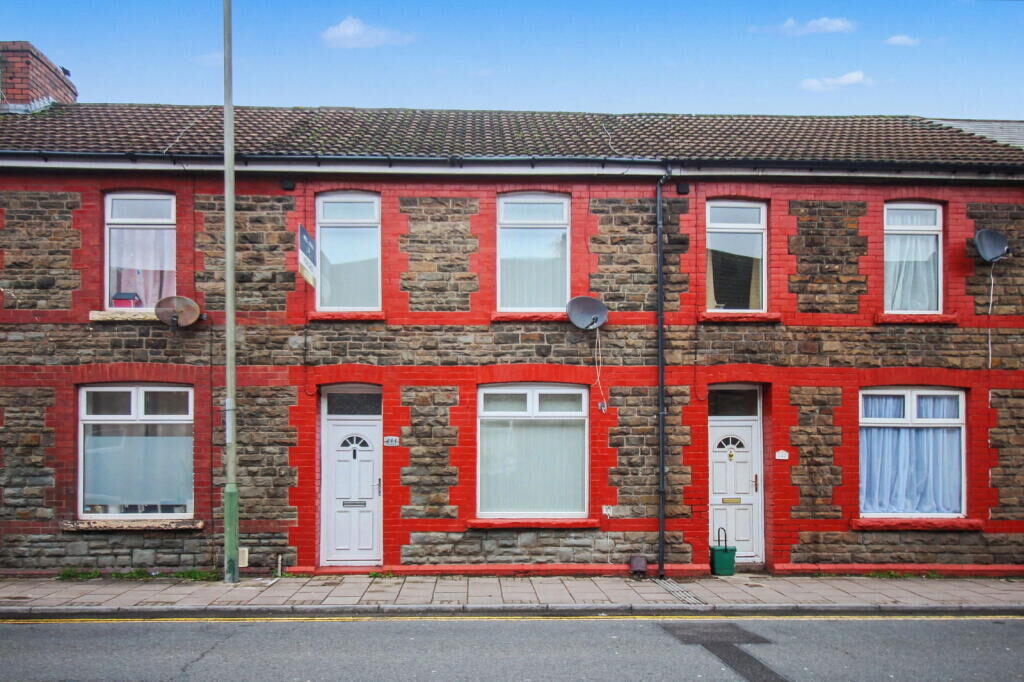 Terraced House