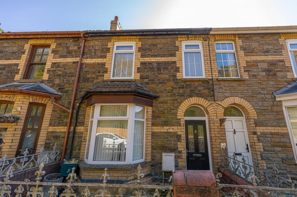 Terraced House