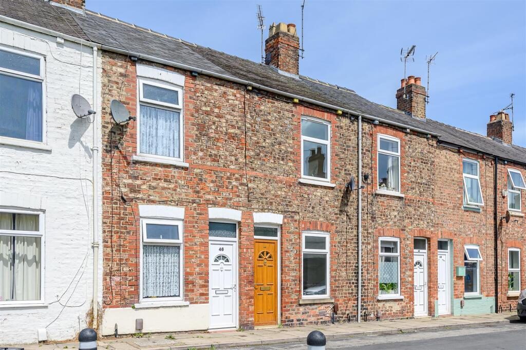 Property main image