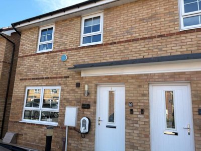 Property on Airedale Drive, HU15 1US