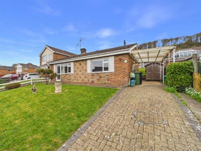 Property on Hollywell Road, GL17 0DL