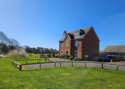 Property on Barber Grove, HU14 3SD