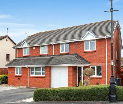 Property on Hele Lane, EX31 3XZ