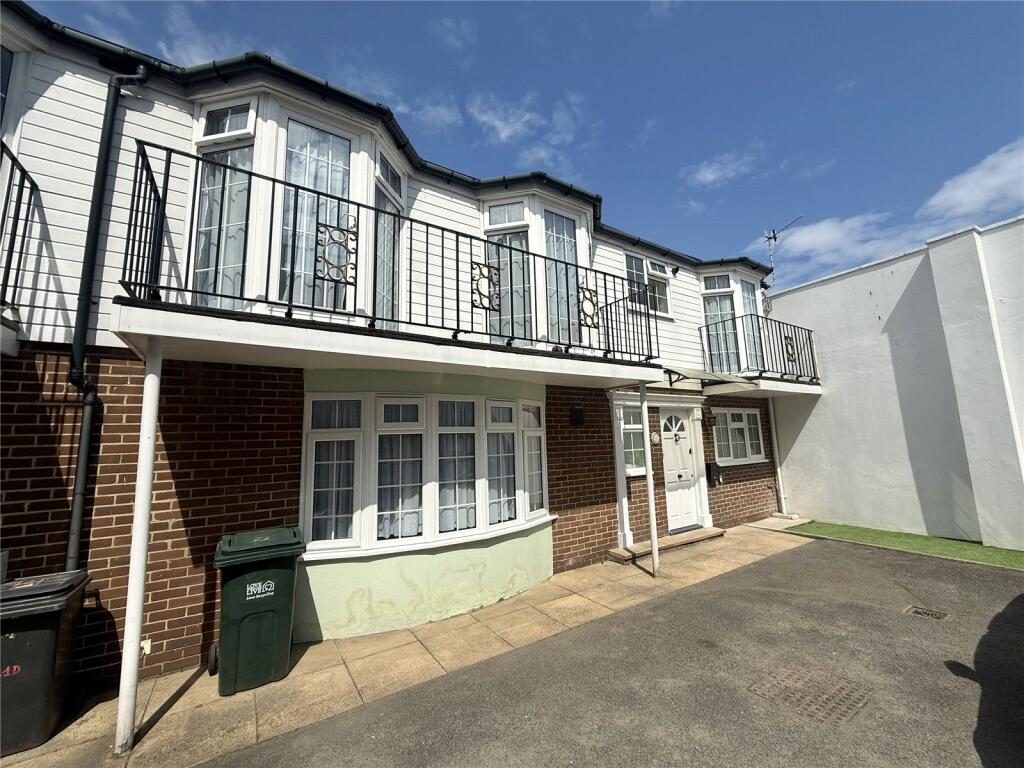 Terraced House