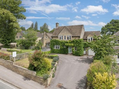 Property on Newland, OX28 3JL
