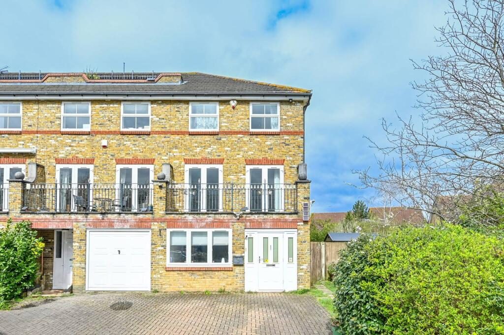 Terraced House