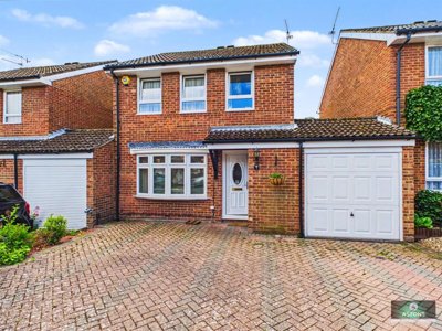 Property on Shetland Close, RH10 7YZ