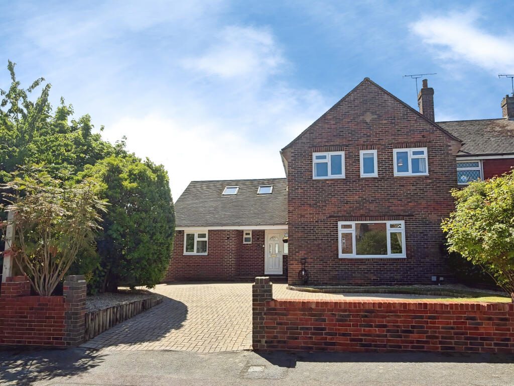Property main image