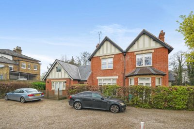 Property on SG14 1LZ