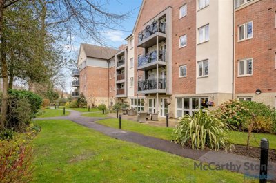 Property on Park View Road, M25 1QF