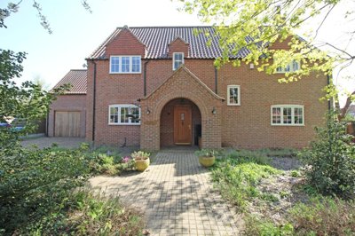 Property on DN22 7TP