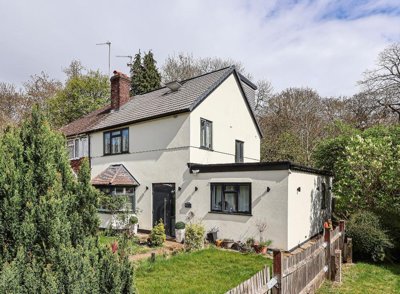 Property on Harewood Gardens, CR2 9BU