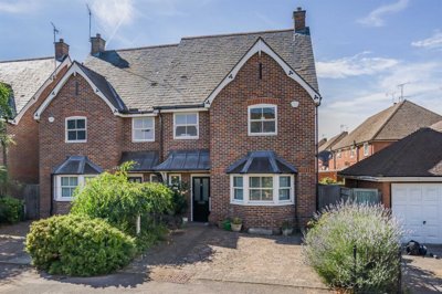 Property on Cambridge Road, SL7 2NS