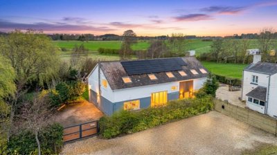 Property on Asmall Lane, L40 8JL