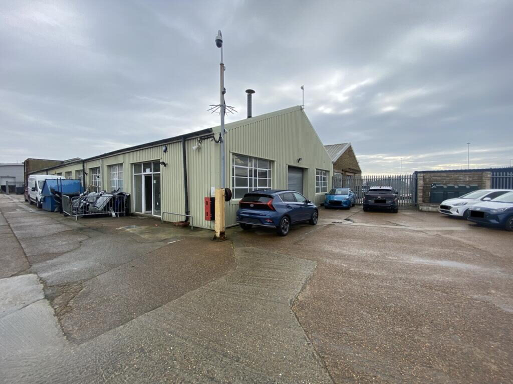 Distribution Warehouse