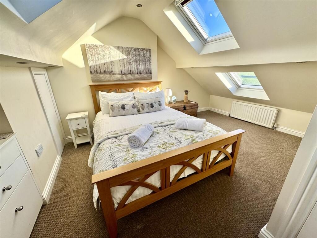 Thumbnail 11