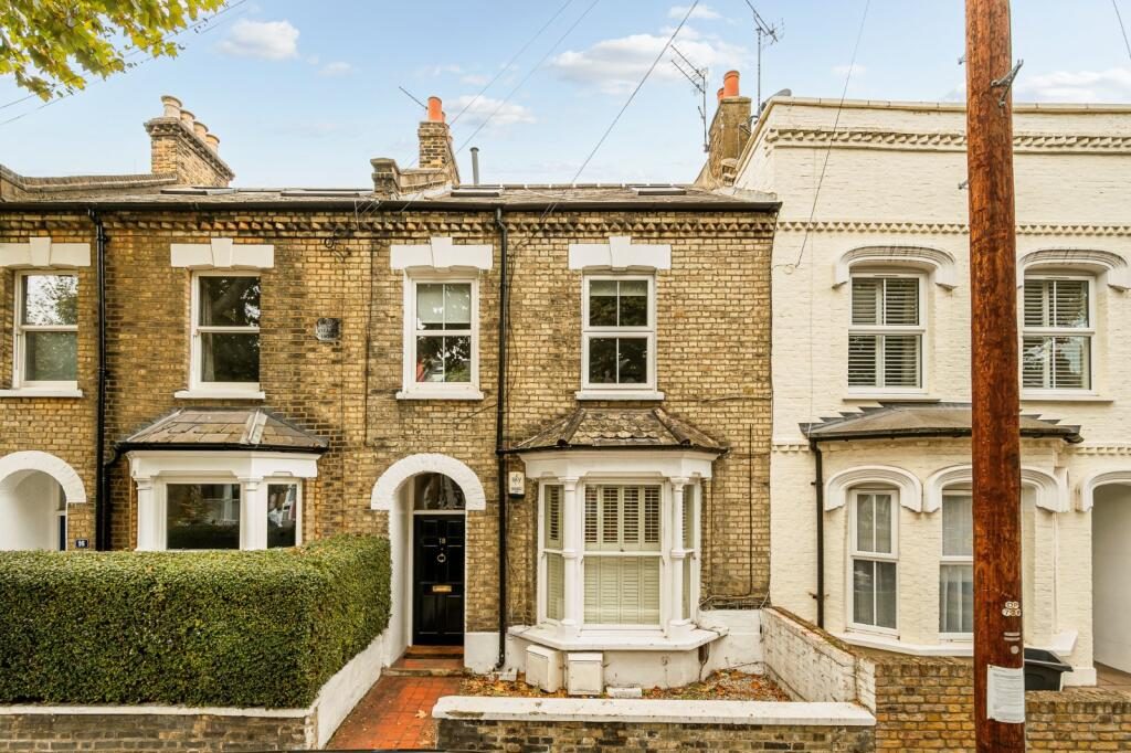 Property main image