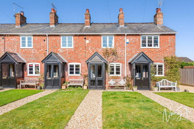 Property on Avington Park Lane, SO21 1EG