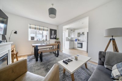 Property on Riddons Road, SE12 9QZ