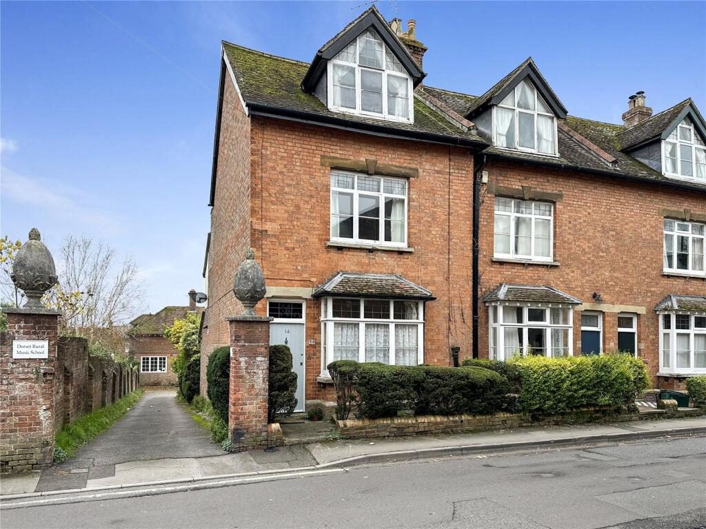 Terraced House
