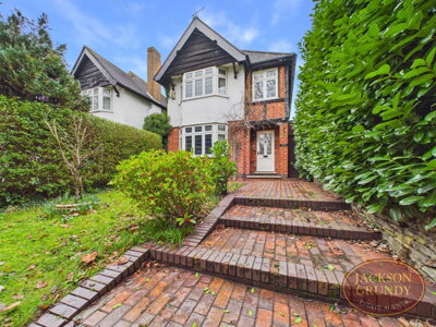 Property on Wellingborough Road, NN3 3HT