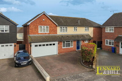 Property on Cherrydown, RM16 2PA