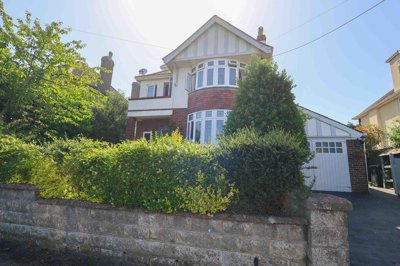 Property on Kings Road, BS21 7EN