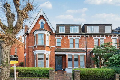 Property on Stapleton Hall Road, N4 4QA