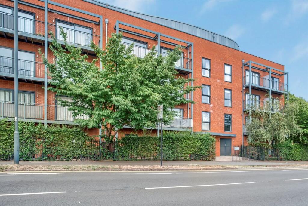 Property main image