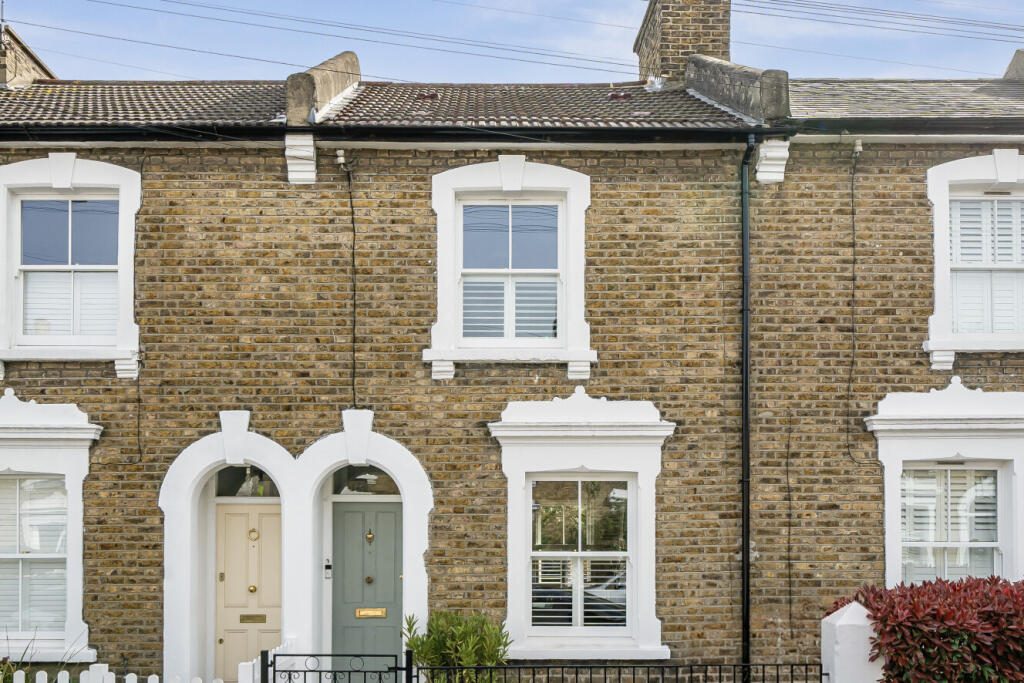 Terraced House