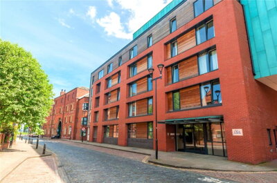 Property on The Chandlers, LS2 7EZ