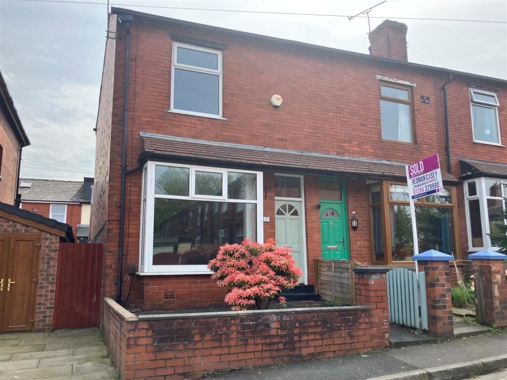 Terraced House