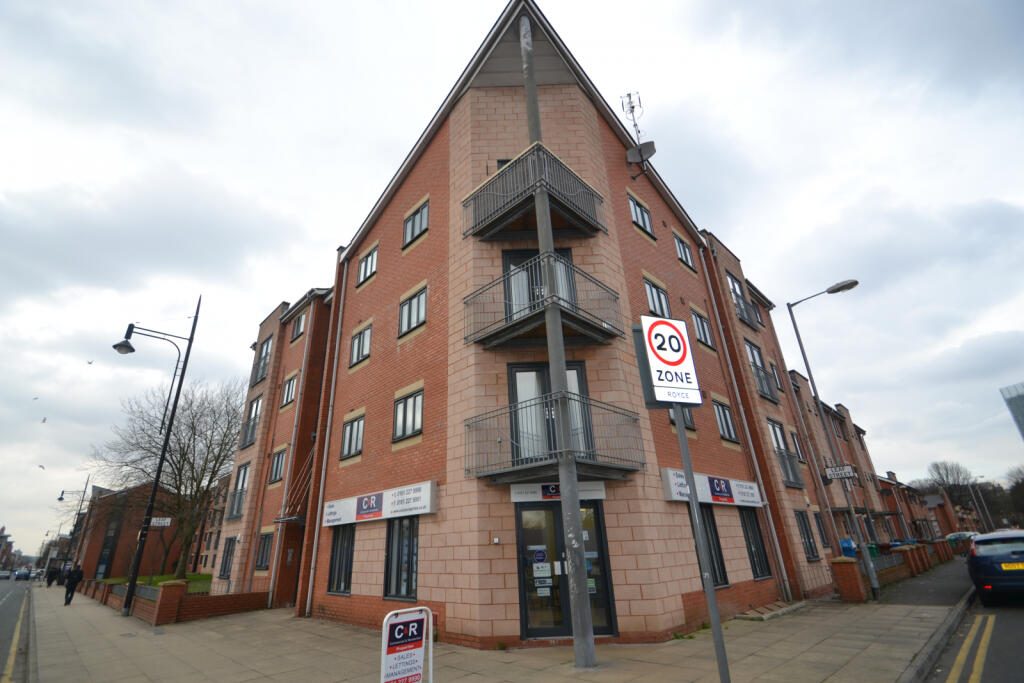 Property main image