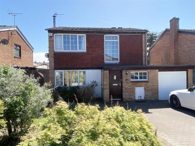 Property on Purfield Drive, RG10 8AP