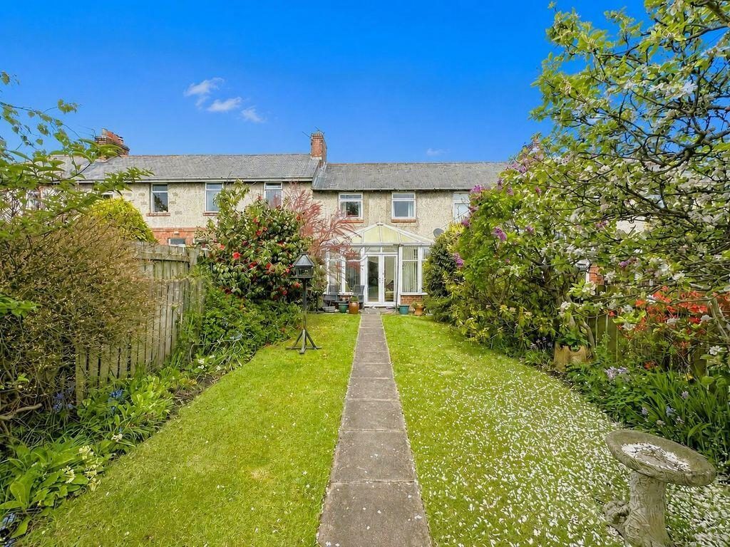 Terraced House
