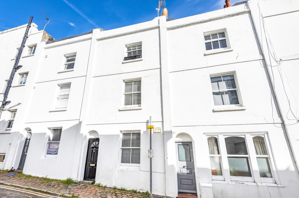 Terraced House