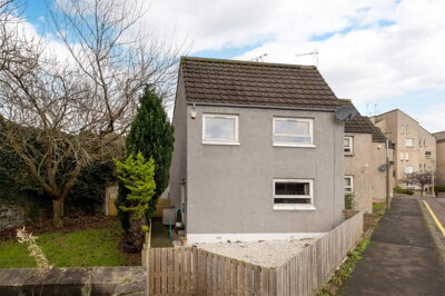 Property on Abbeyhill Crescent, EH8 8DZ