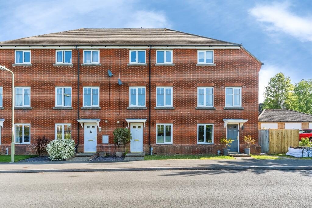 Terraced House