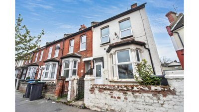 Property on Penshurst Road, CR7 7EF