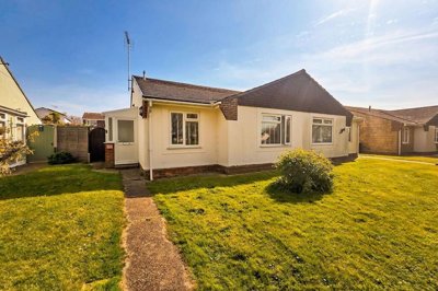 Property on East Bank Walk, BN17 6PT