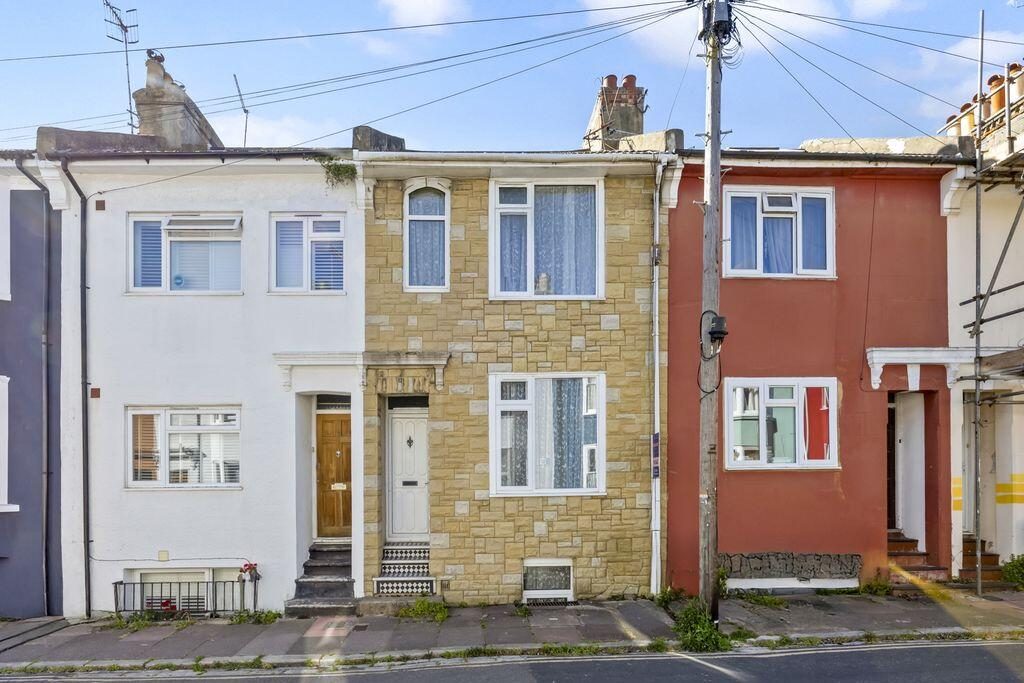 Terraced House