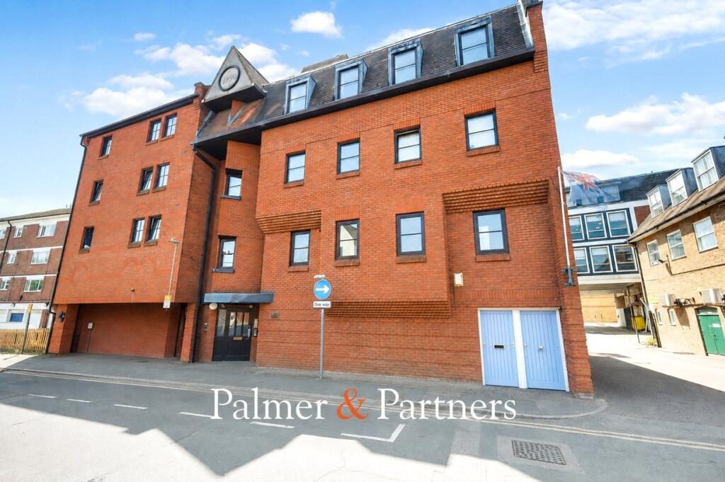 Property main image