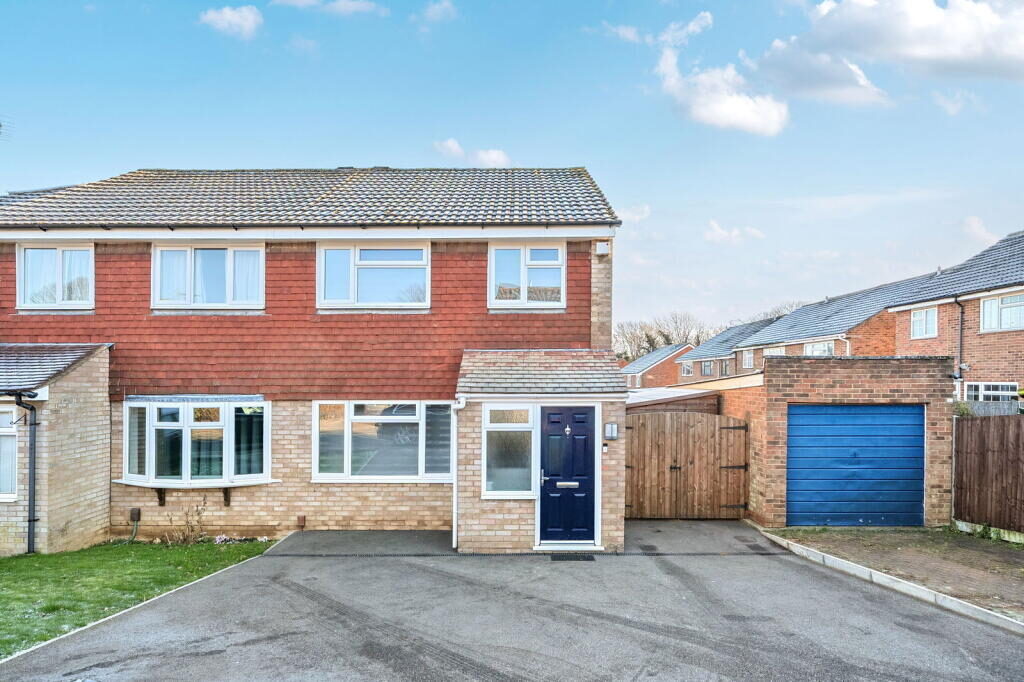 Property main image